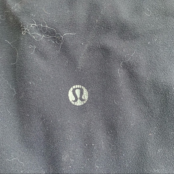 Lululemon high waisted black leggings size 4 - Picture 4 of 5